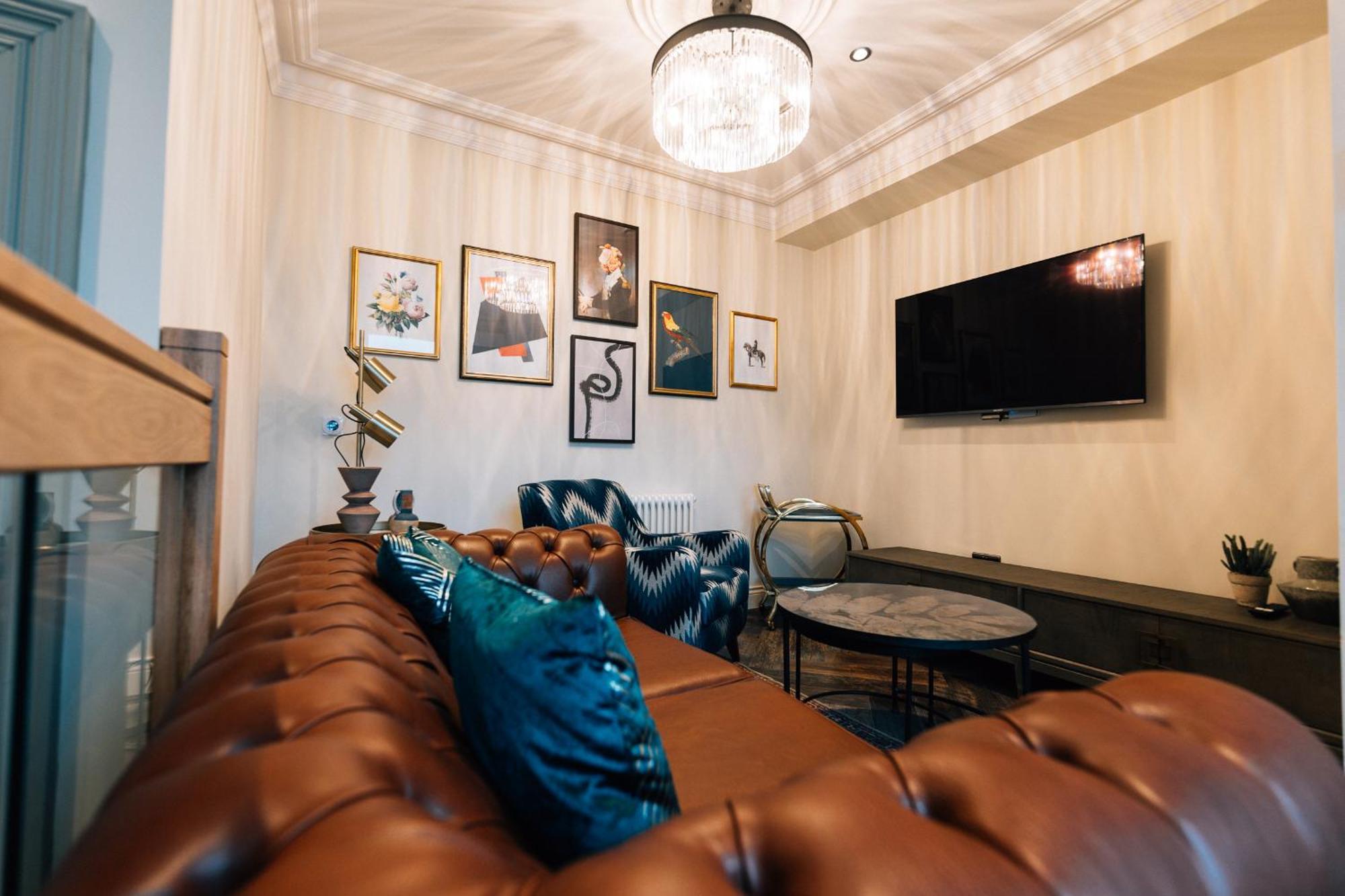 Bank Apartments พอร์ตรัช ภายนอก รูปภาพ