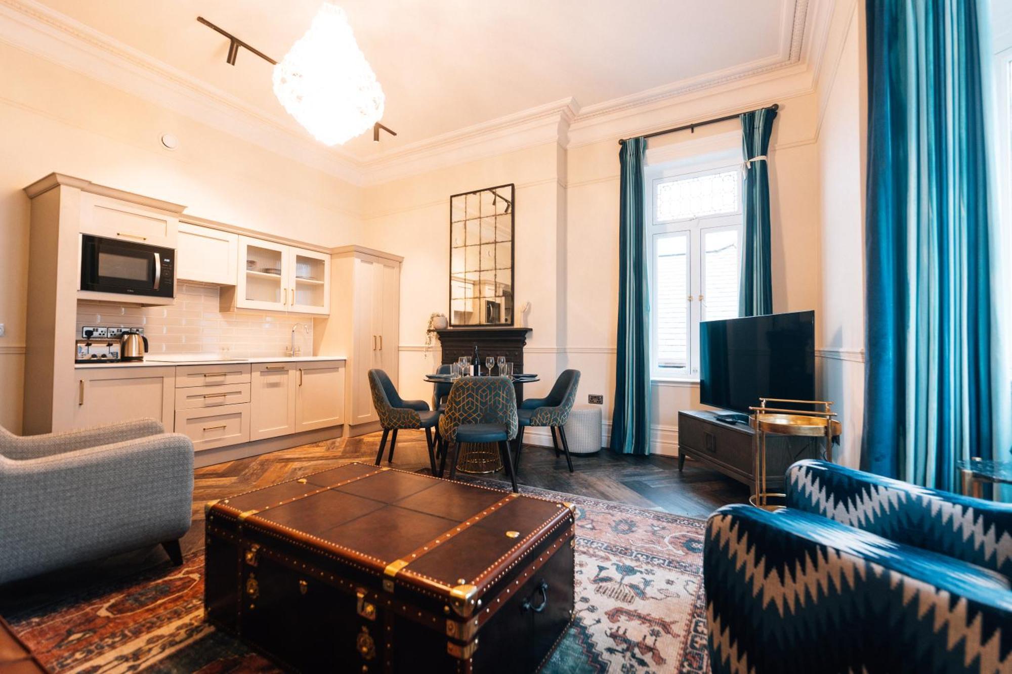 Bank Apartments พอร์ตรัช ภายนอก รูปภาพ