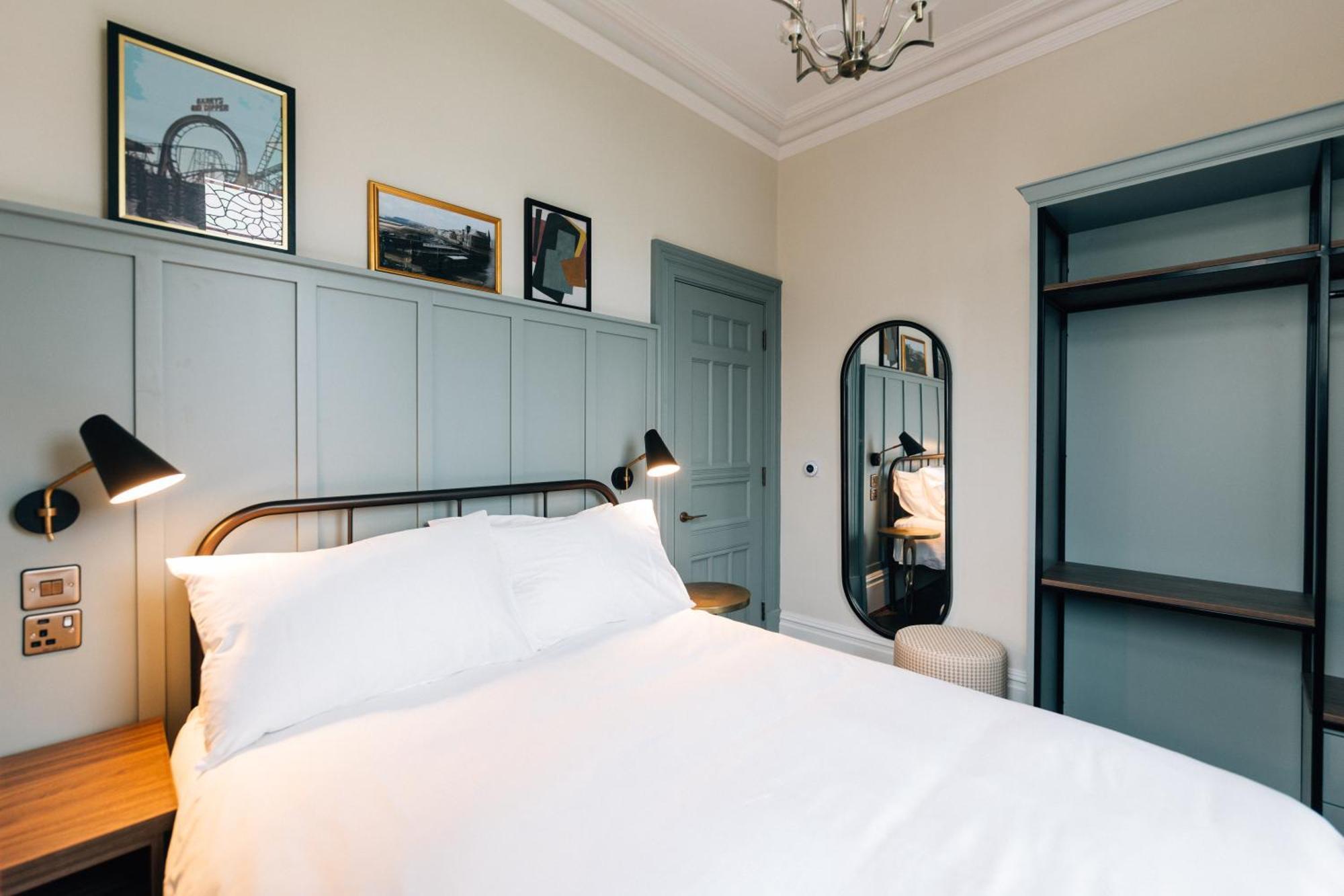 Bank Apartments พอร์ตรัช ภายนอก รูปภาพ
